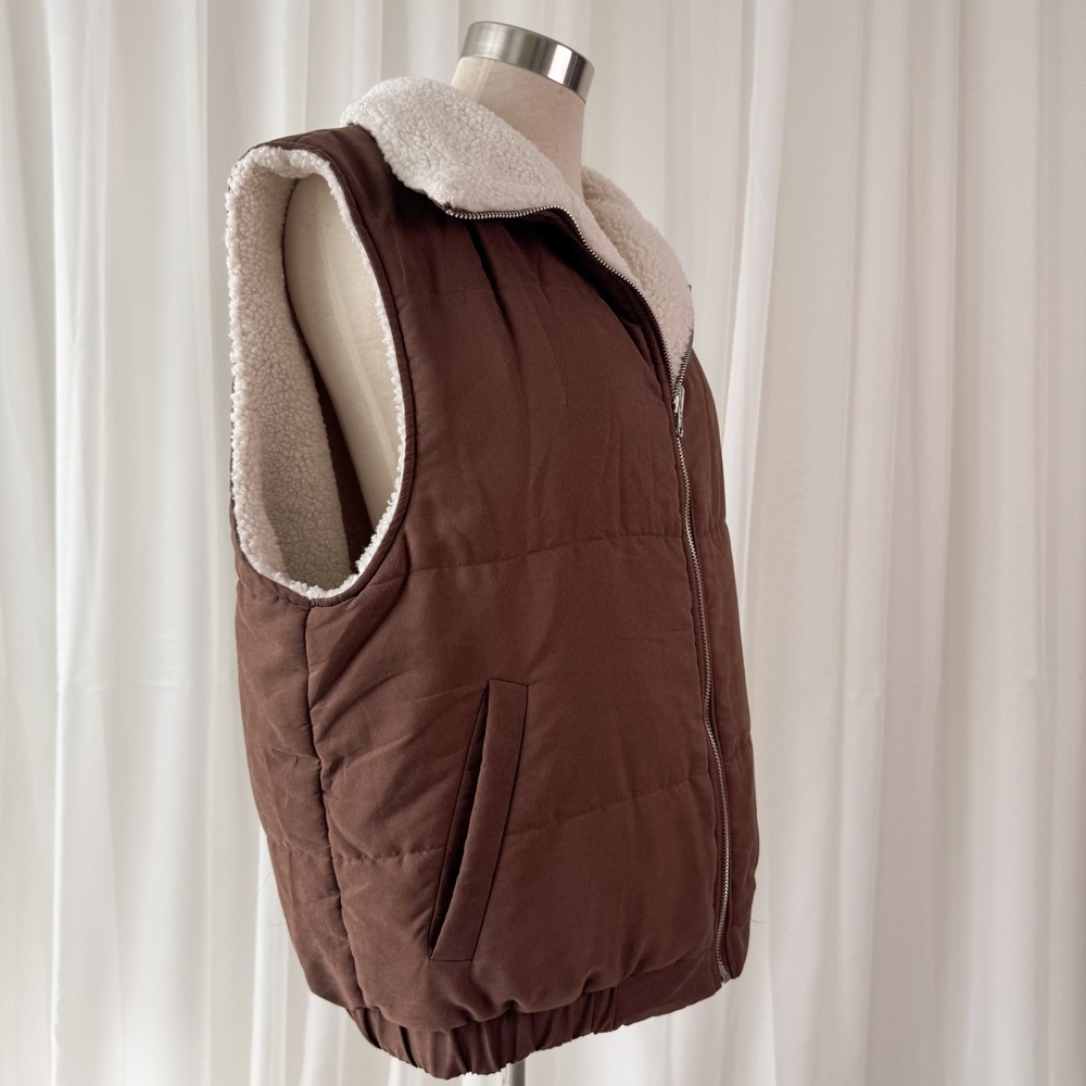 Reversible Puffer Vest Brown Cream Sherpa Fleece Cozy Layer Women's Medium - Picture 3 of 6